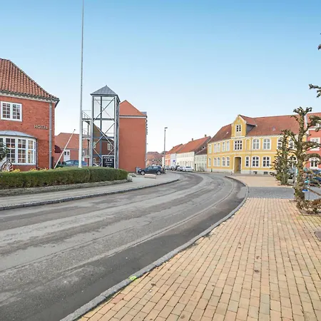 3 Bedroom Stunning In 別荘 *