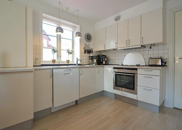 Ferienhaus 3 Bedroom Stunning In