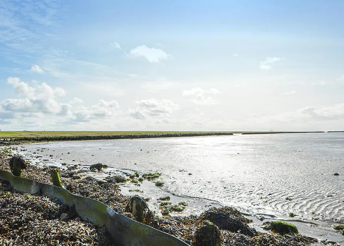 3 Bedroom Stunning In *